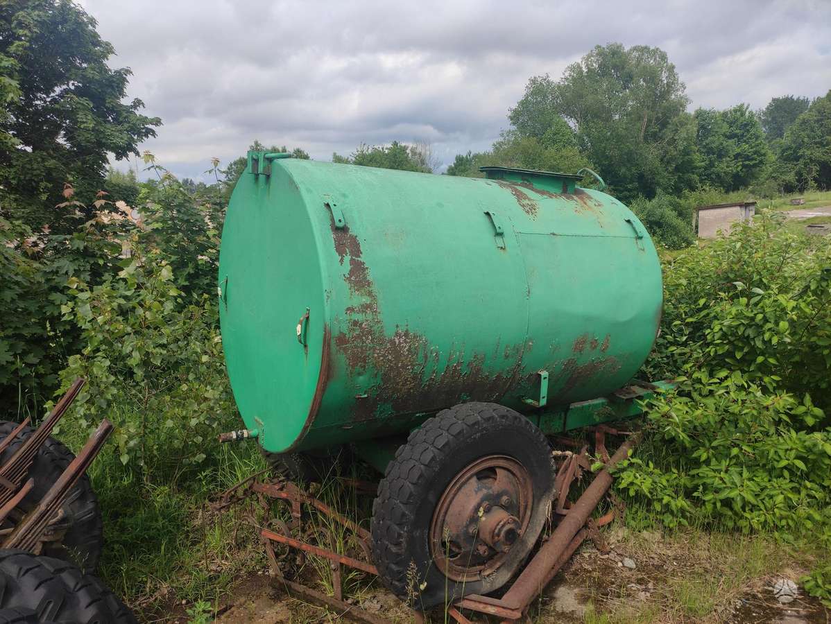 -Kita- Padargai, žemės dirbimo / ruošimo technika