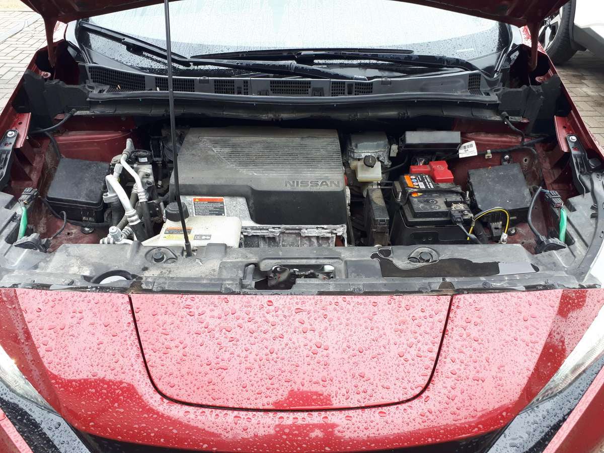 Nissan Leaf, 40 kWh, hatchback