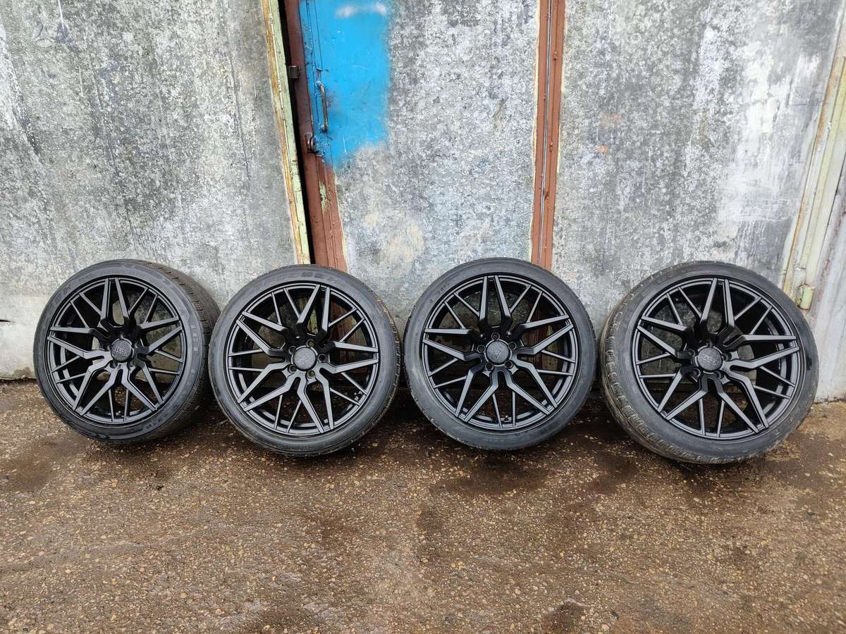 Audi A4 B9, light alloy, R19