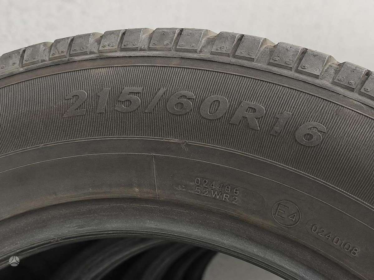 Dunlop, всесезонные 215/60 R16