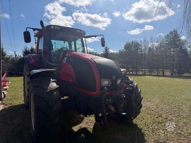 Valtra T151 E Hitech, тракторы