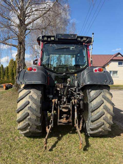 Valtra T151 E Hitech, tractors