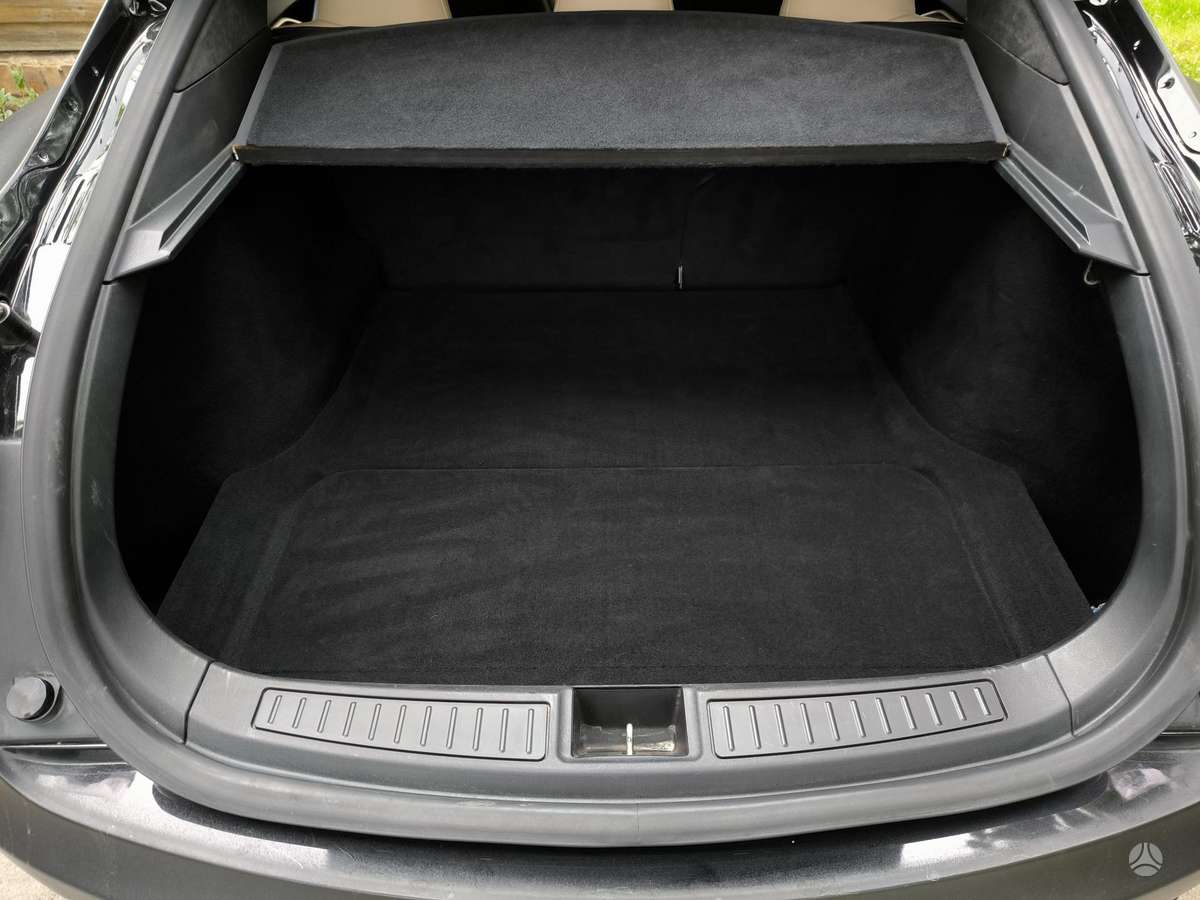 Tesla Model S, 70 kWh, hečbekas