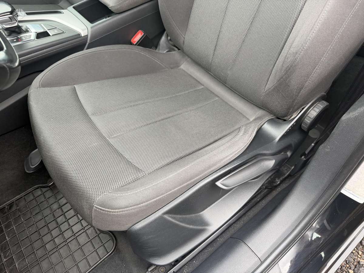 Audi A4, 2.0 l., Универсал