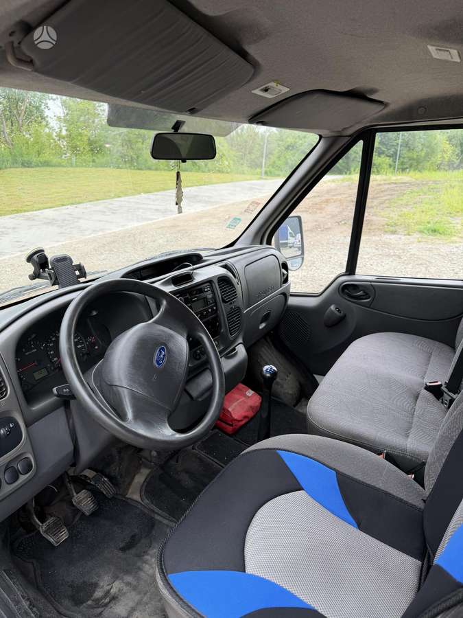 Ford Transit, 2.4 l., cargo van