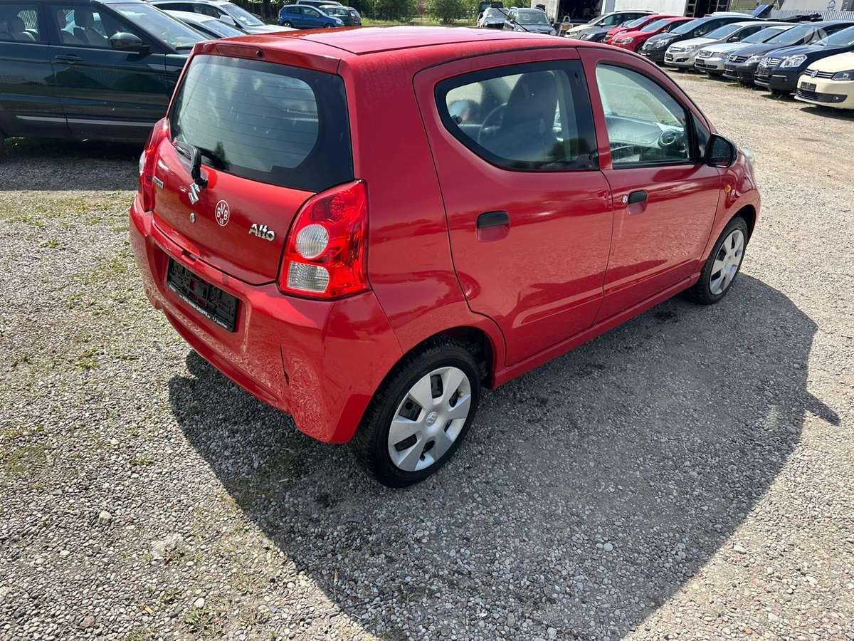 Suzuki Alto, 1.0 l., hatchback