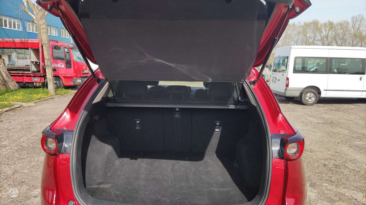 Mazda CX-5, 2.5 l., off-road / crossover