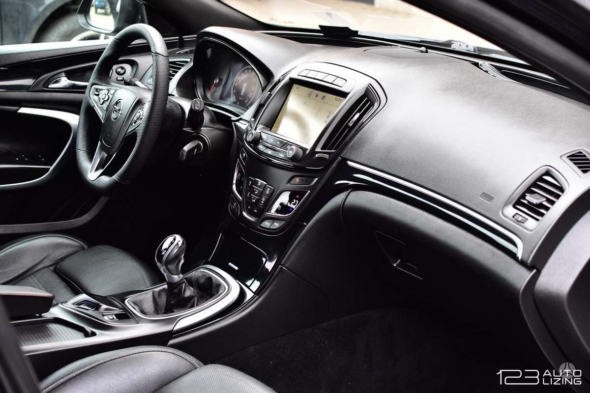 Opel Insignia, 2.0 l., Универсал