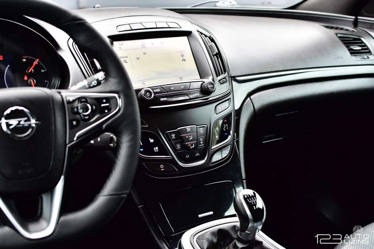 Opel Insignia, 2.0 l., Универсал