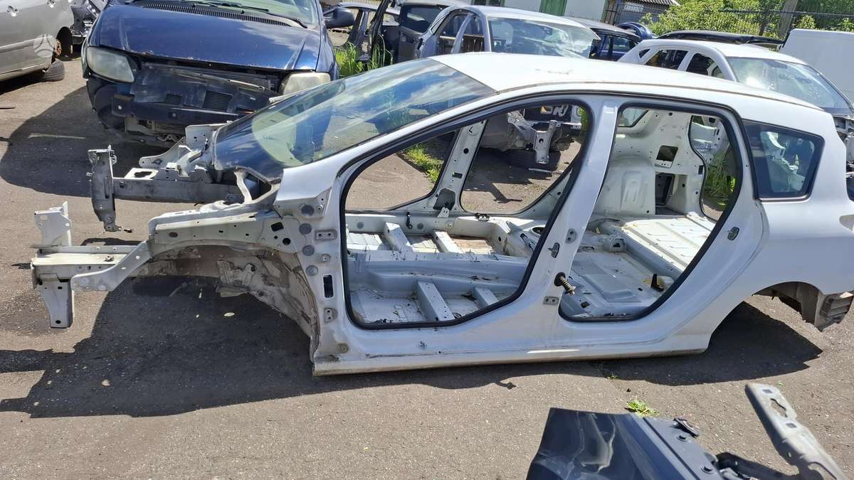 Peugeot 308 Tik kebulas