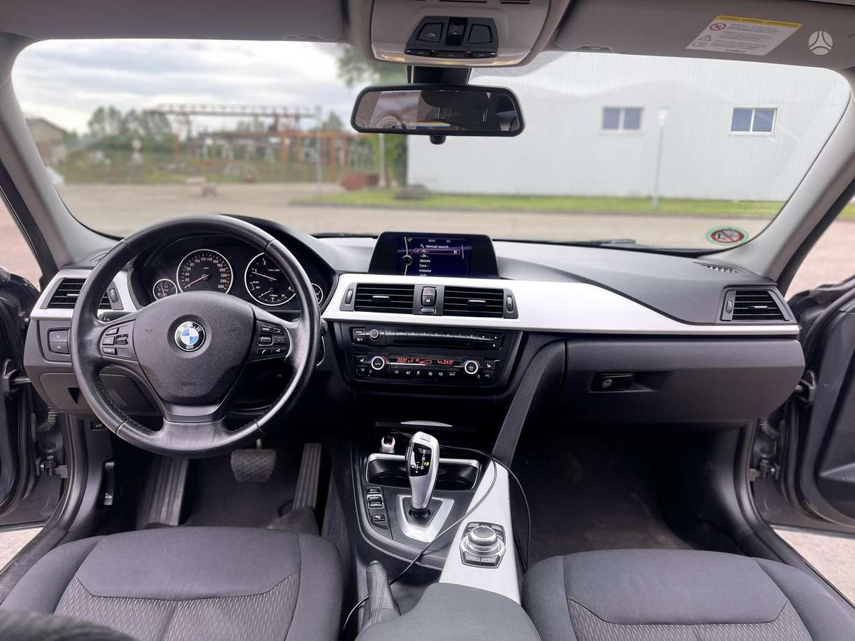 BMW 320, 2.0 l., wagon
