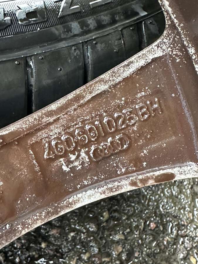 Audi, vieglmetāla, R17