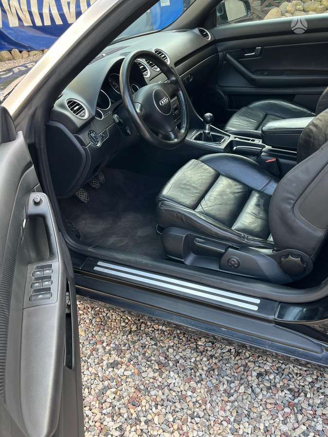 Audi A4, 2.5 l., convertible