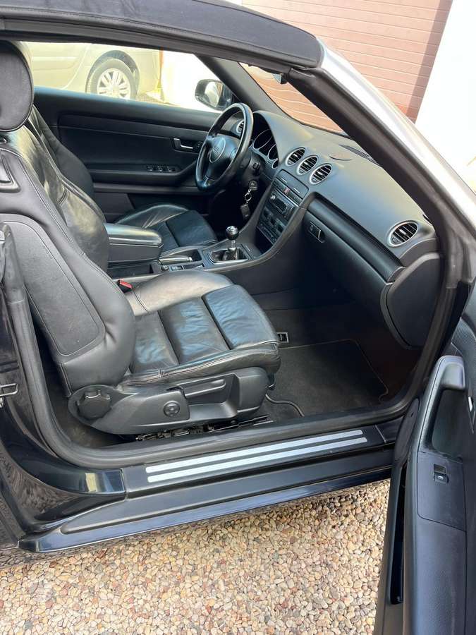 Audi A4, 2.5 l., convertible