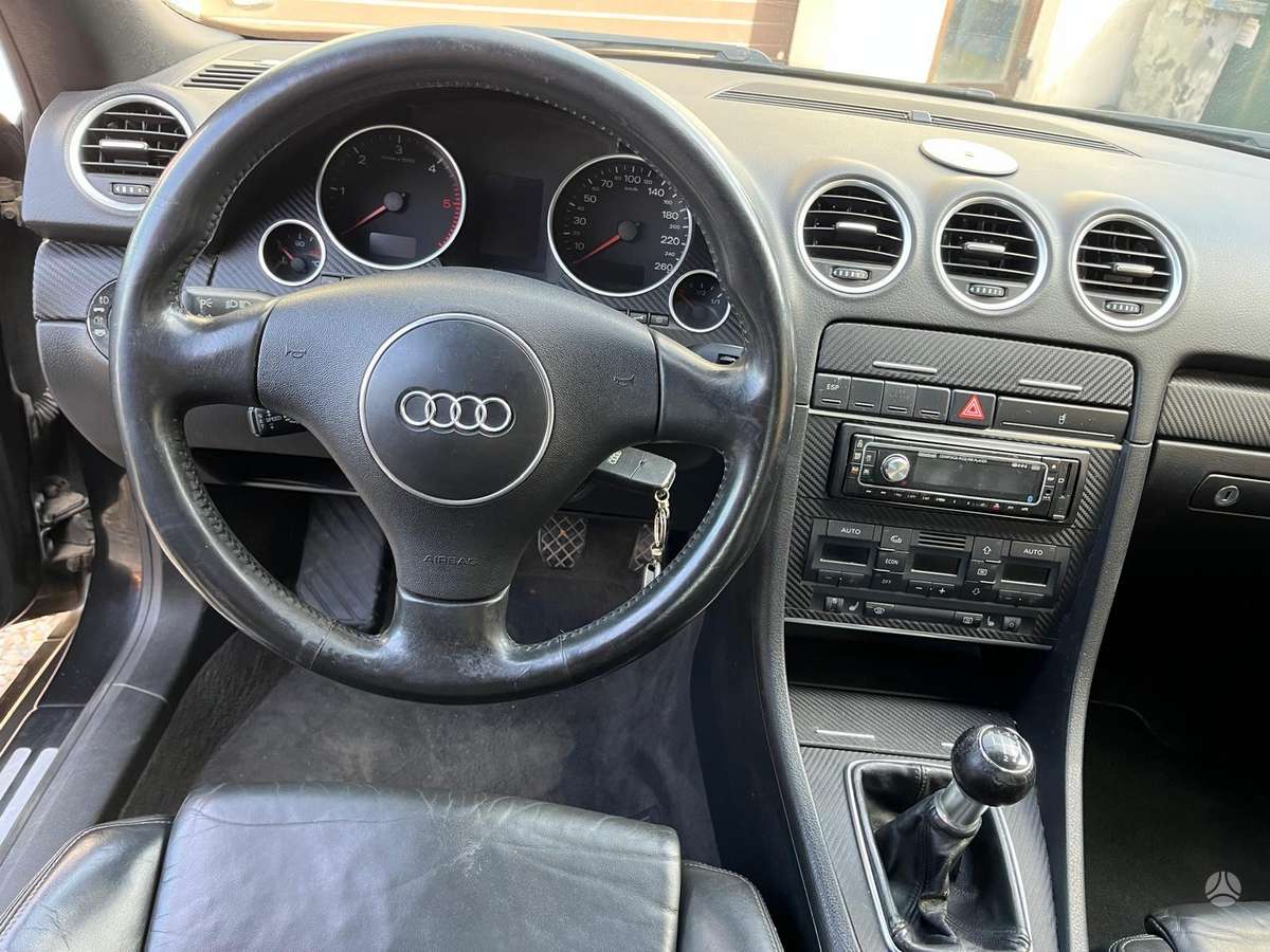 Audi A4, 2.5 l., Кабриолет