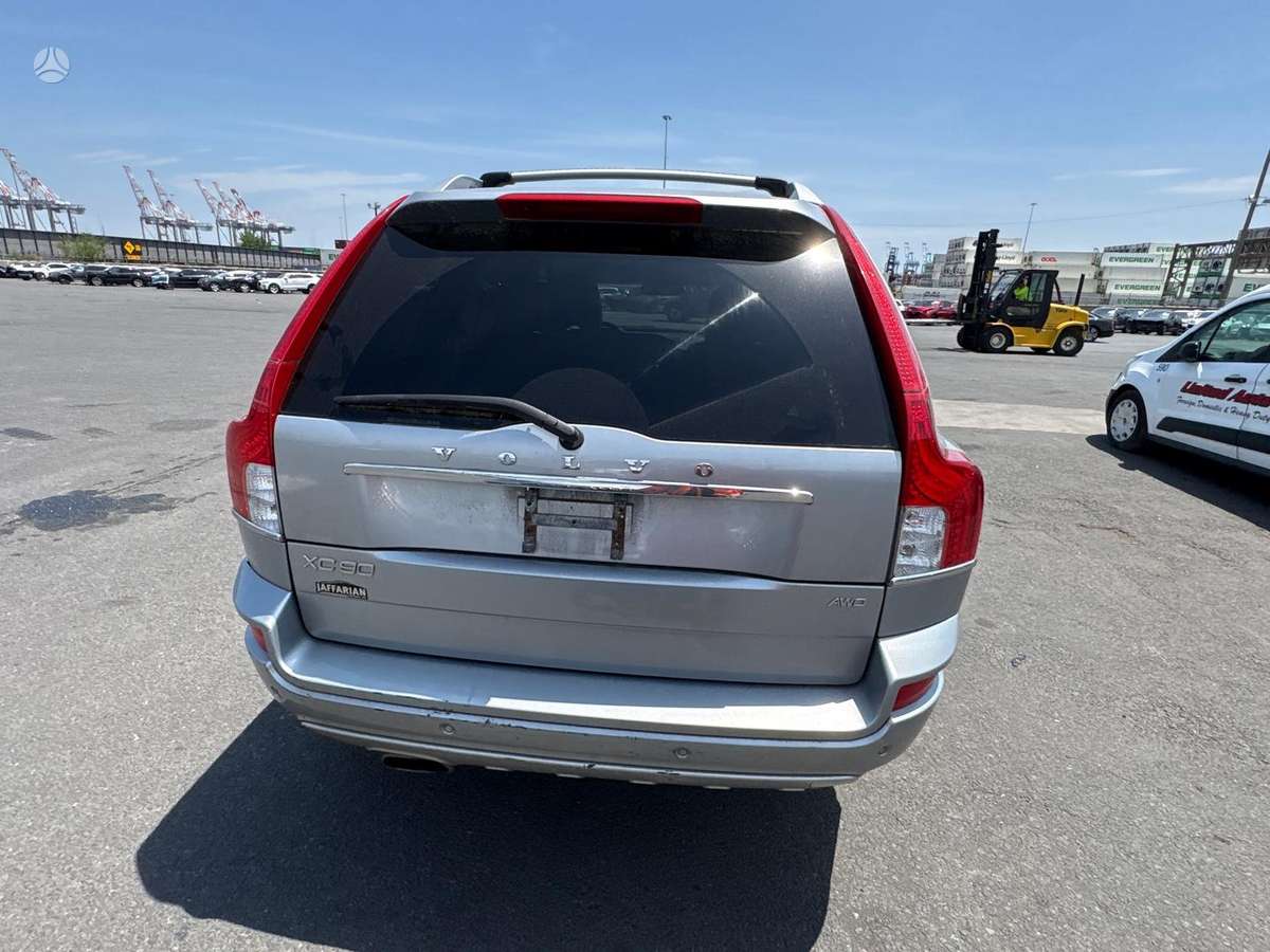 Volvo XC90 - 6