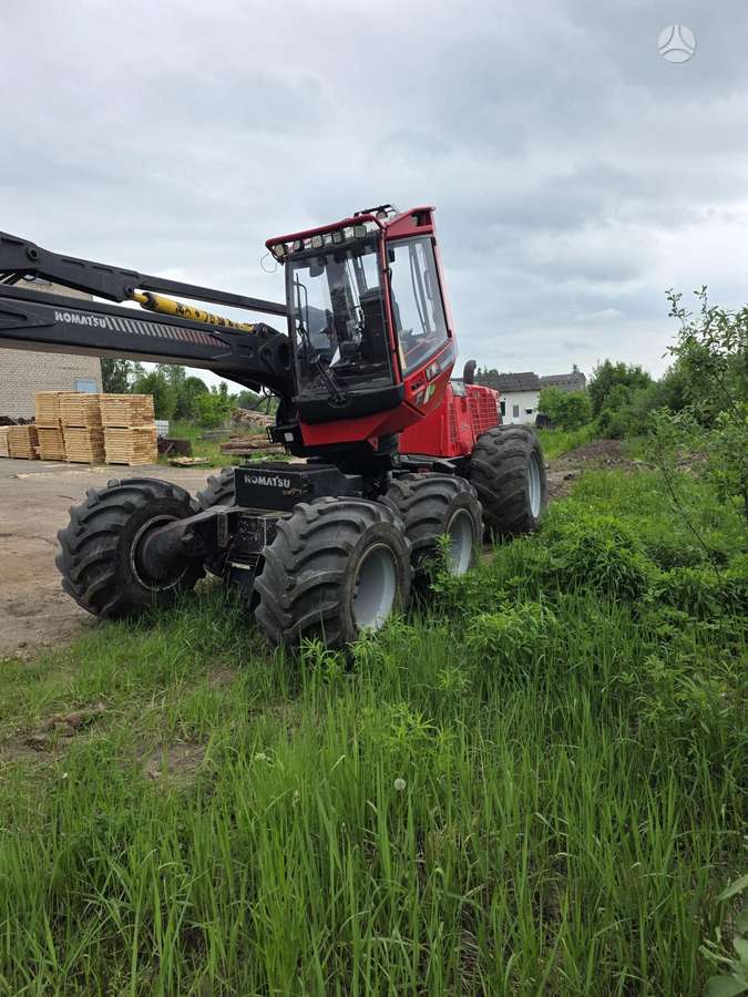 Komatsu 911.5 (H569), harvesters
