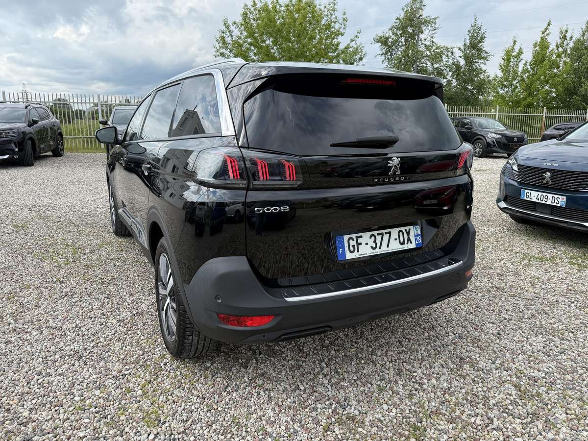 Peugeot 5008 - 6