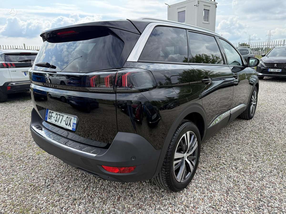 Peugeot 5008 - 7