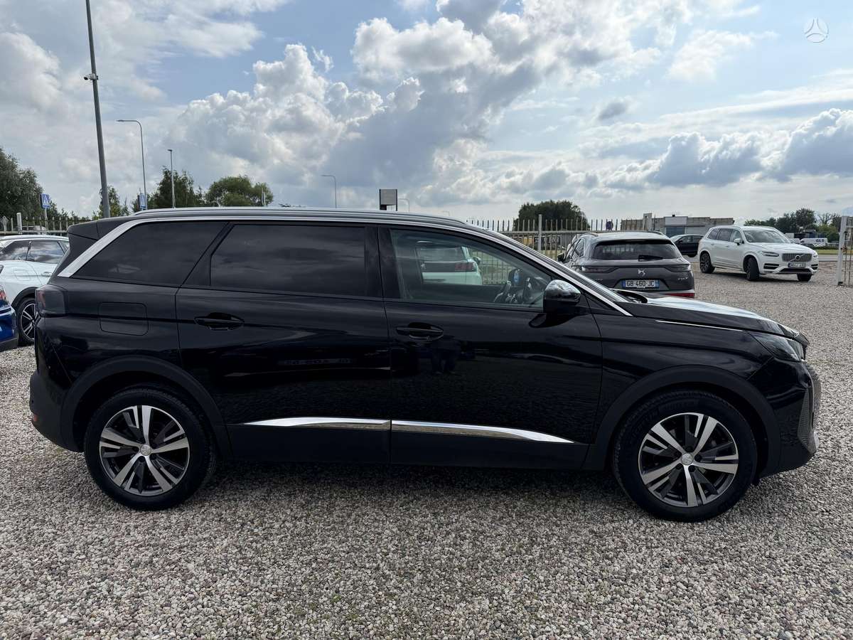 Peugeot 5008 - 9