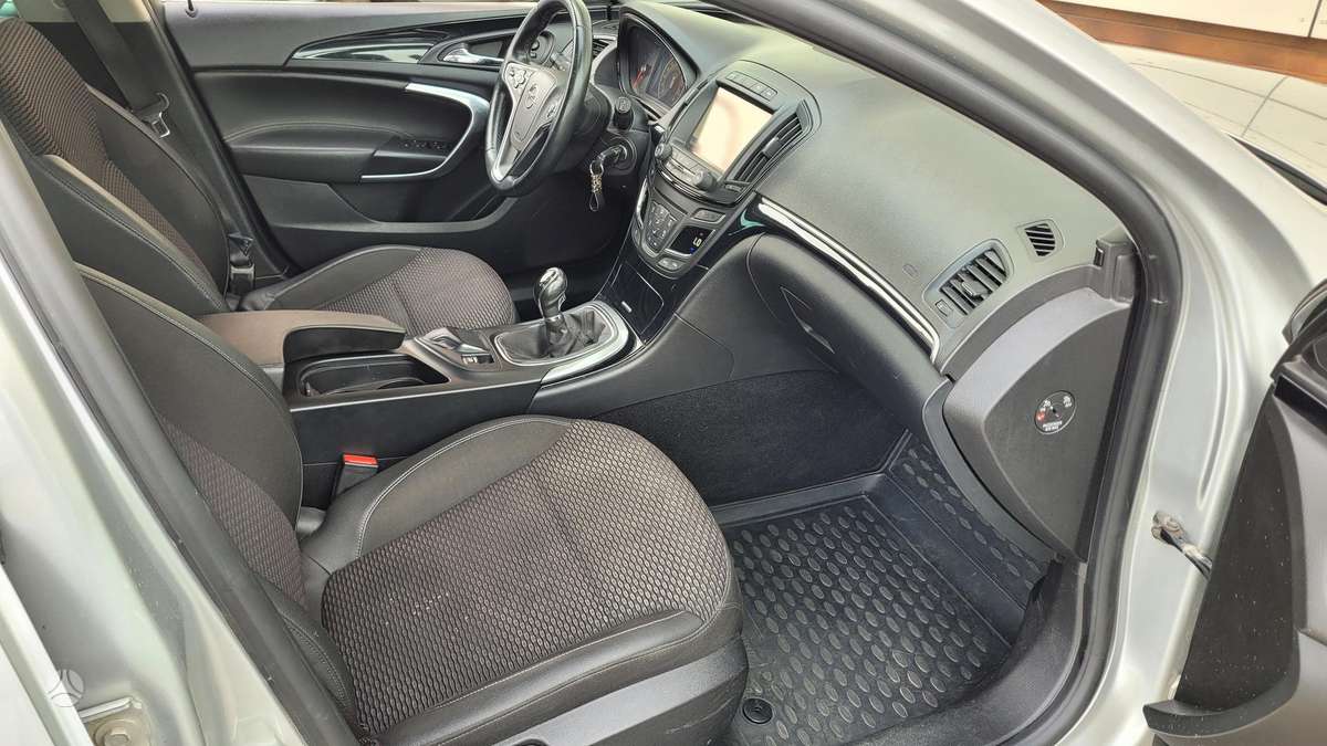 Opel Insignia, 2.0 l., Универсал