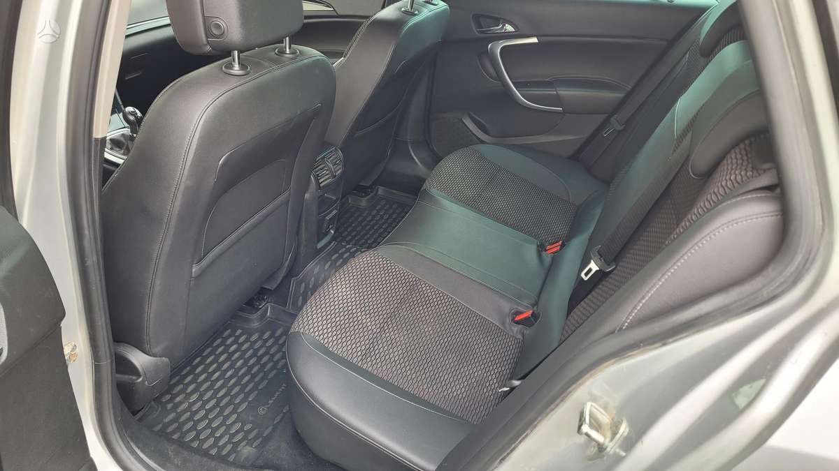 Opel Insignia, 2.0 l., Универсал
