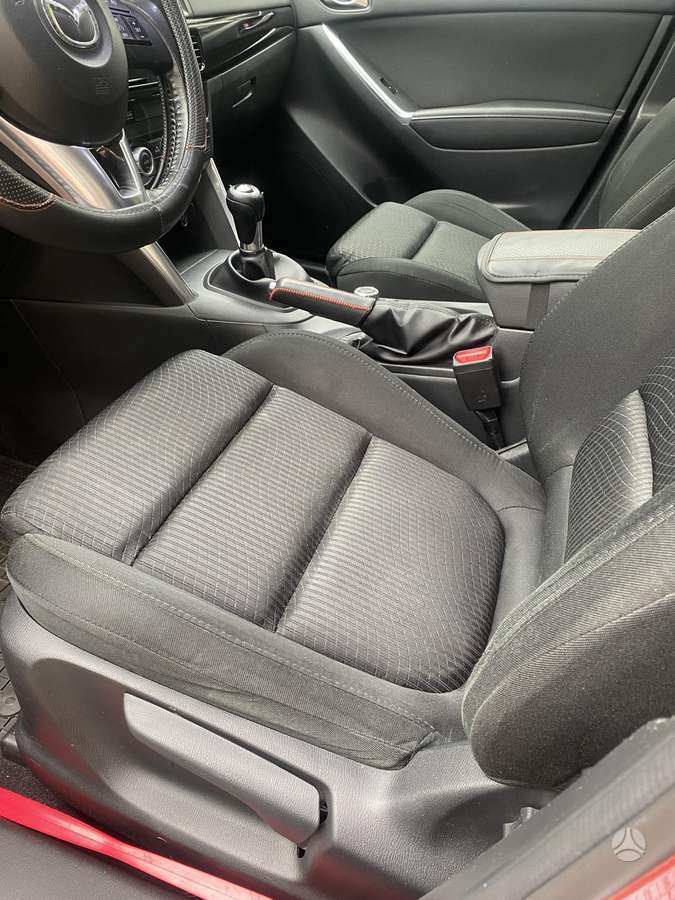 Mazda CX-5, 2.2 l., Внедорожник / Кроссовер