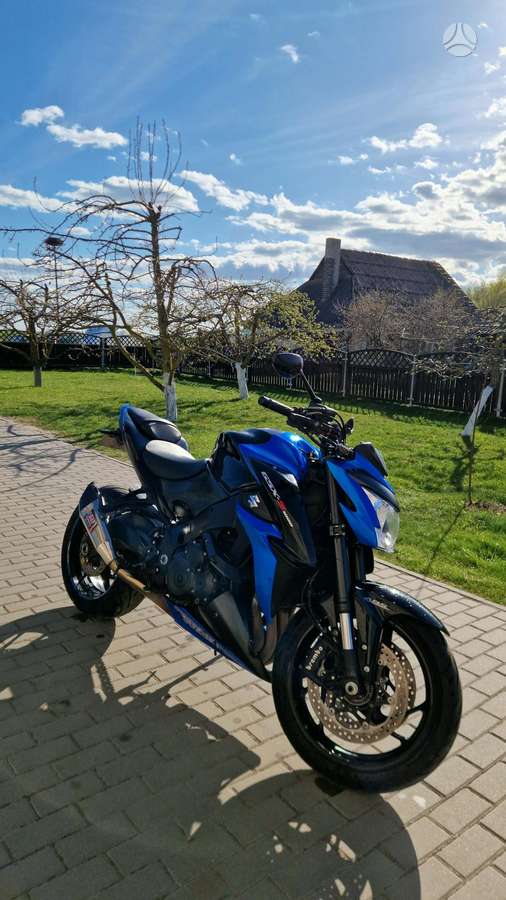 Suzuki GSX-S 1000cc, street / classic