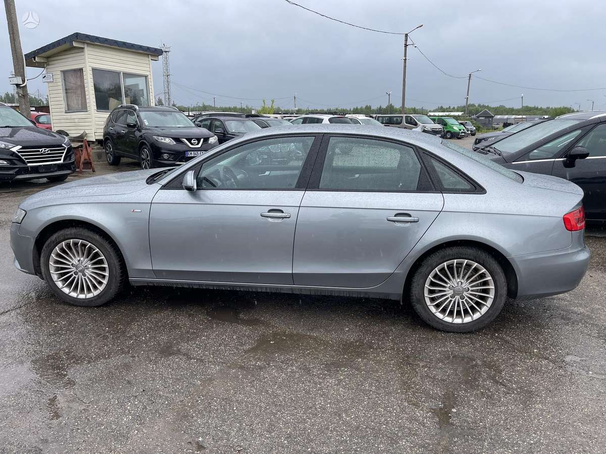 Audi A4, 2.0 l., sedanas
