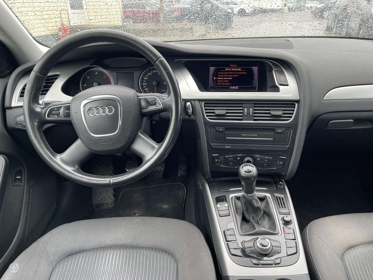 Audi A4, 2.0 l., sedanas