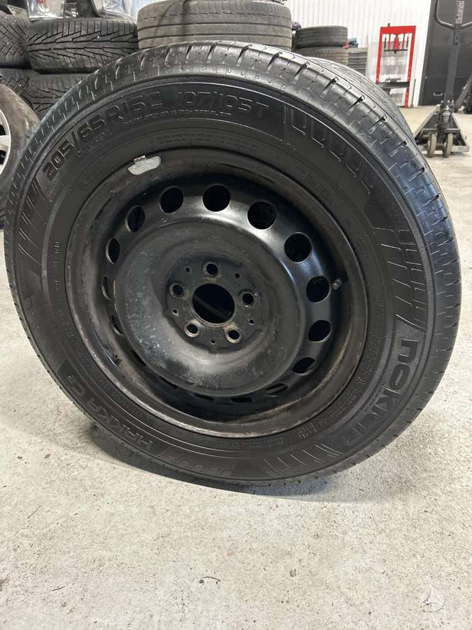 Nokian, summer 205/65 R16