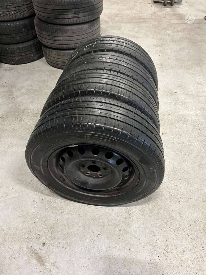 Nokian, summer 205/65 R16