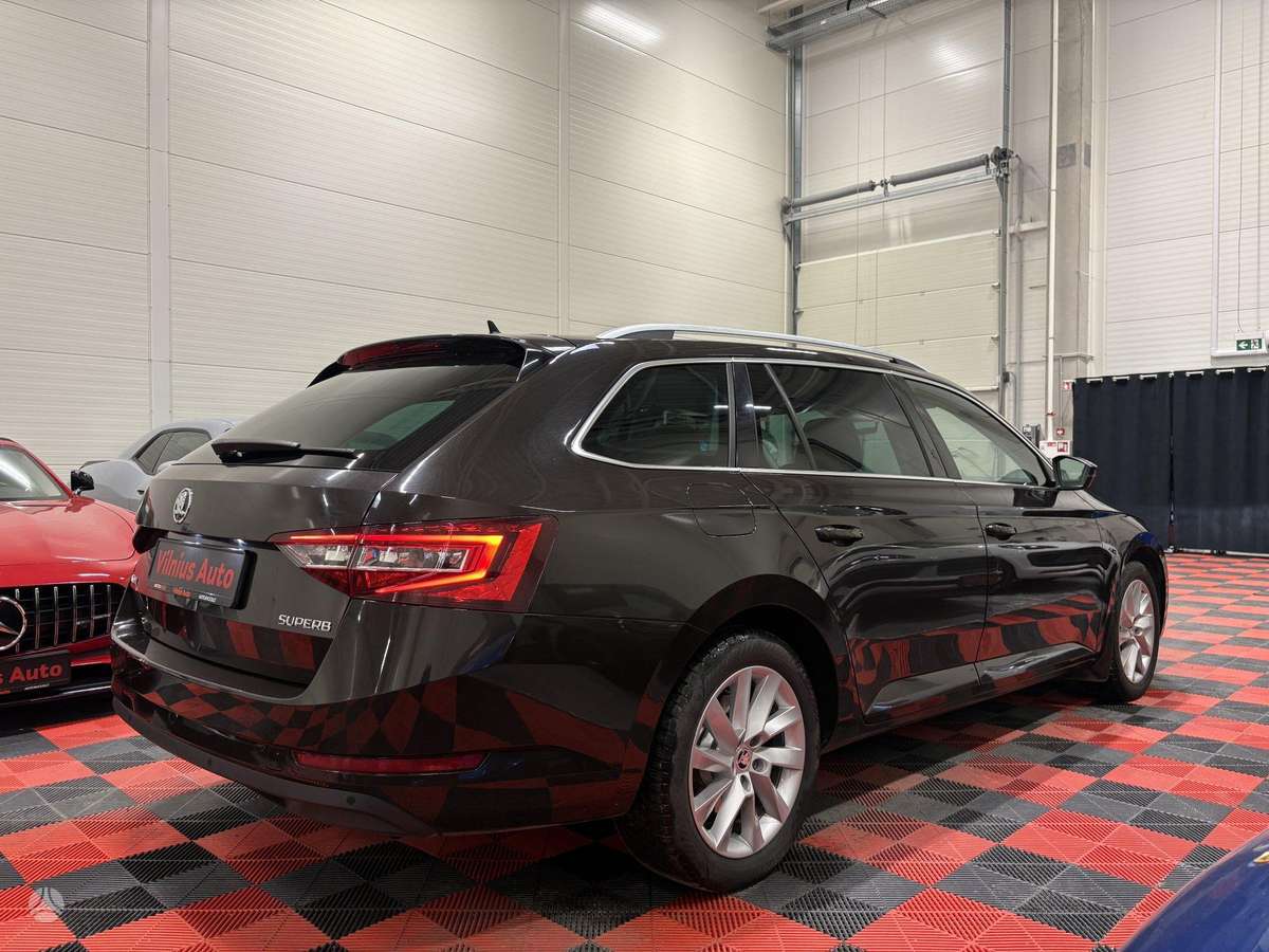 Skoda Superb, 2.0 l., Универсал