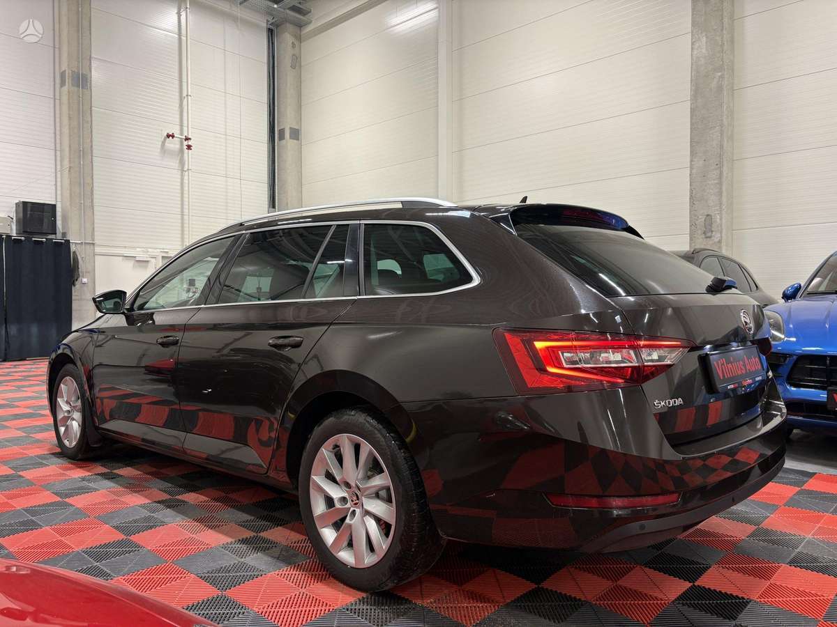 Skoda Superb, 2.0 l., Универсал