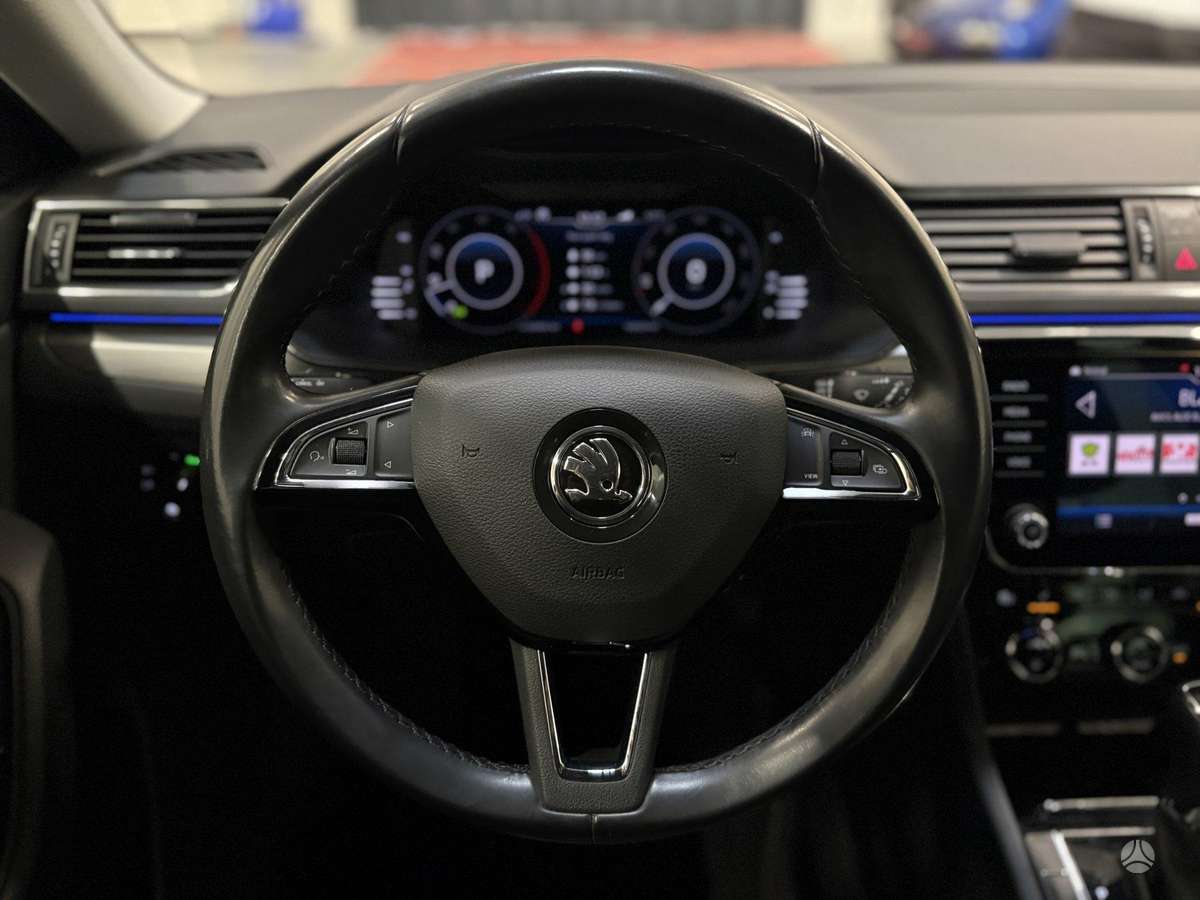 Skoda Superb, 2.0 l., Универсал