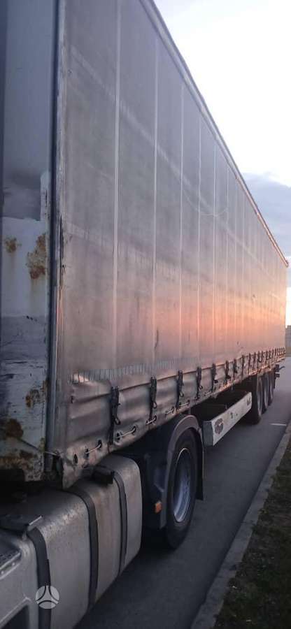 Krone, curtainsider with dropside