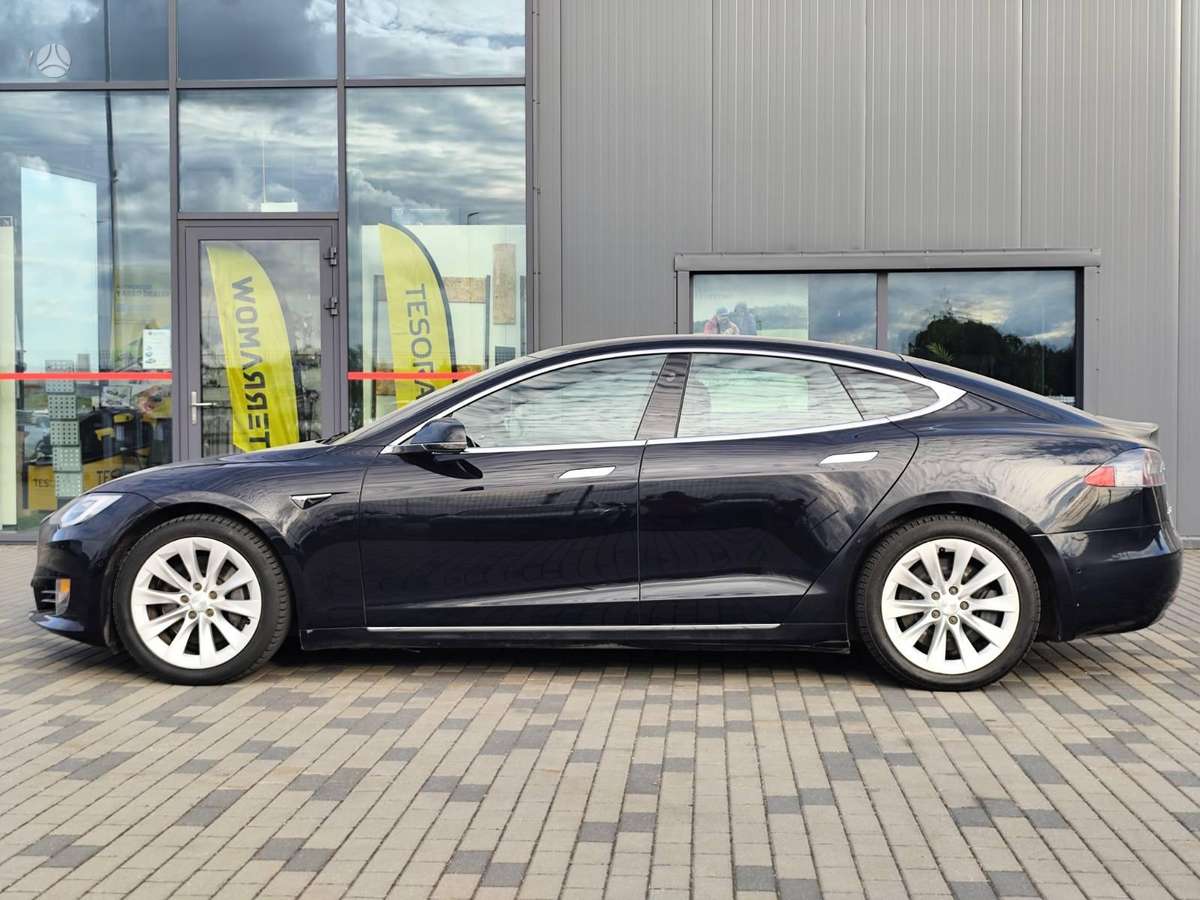 Tesla Model S, 100 kWh, hatchback