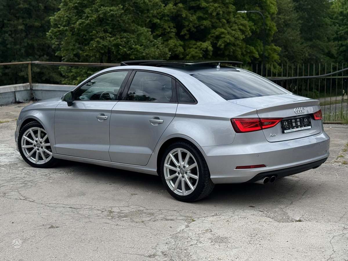 Audi A3, 1.8 l., Седан