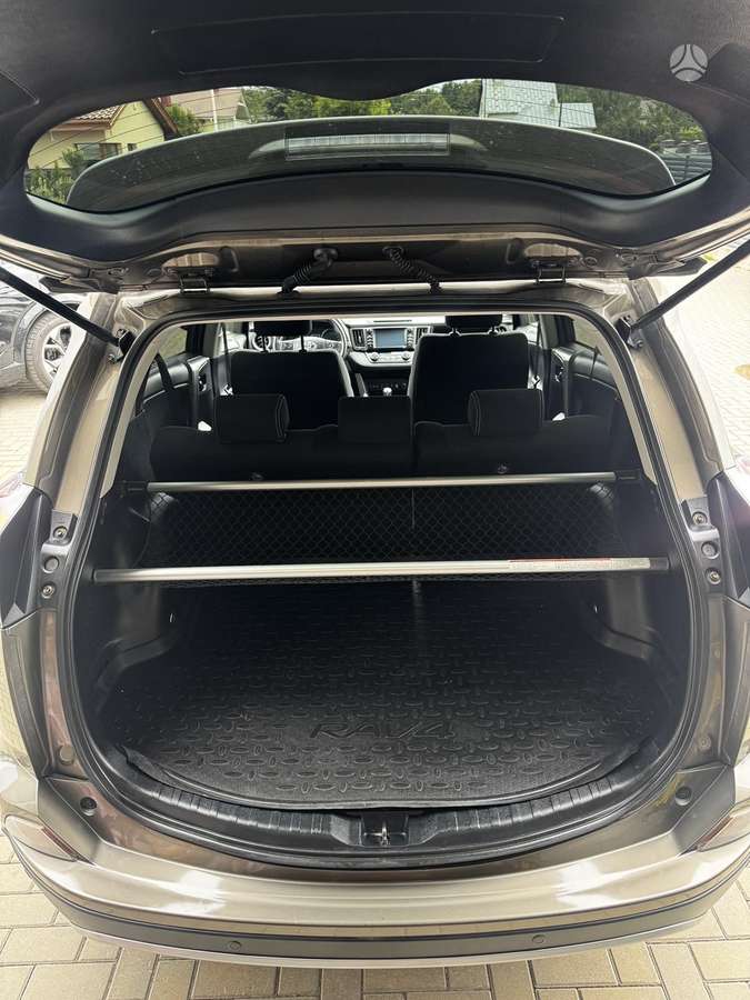 Toyota RAV4, 2.0 l., mpv / minivan