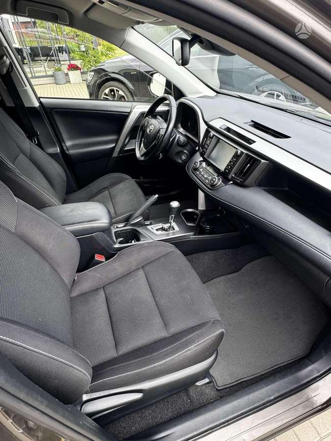 Toyota RAV4, 2.0 l., mpv / minivan