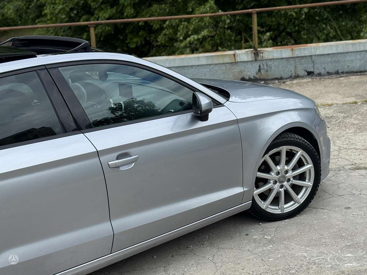 Audi A3, 1.8 l., Седан