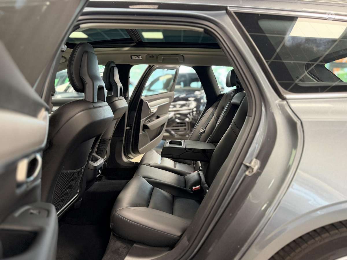 Volvo V90, 2.0 l., wagon