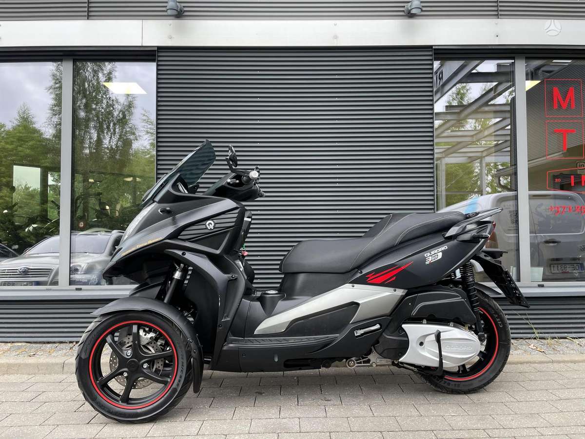 Quadro 350D 320cc, трициклы