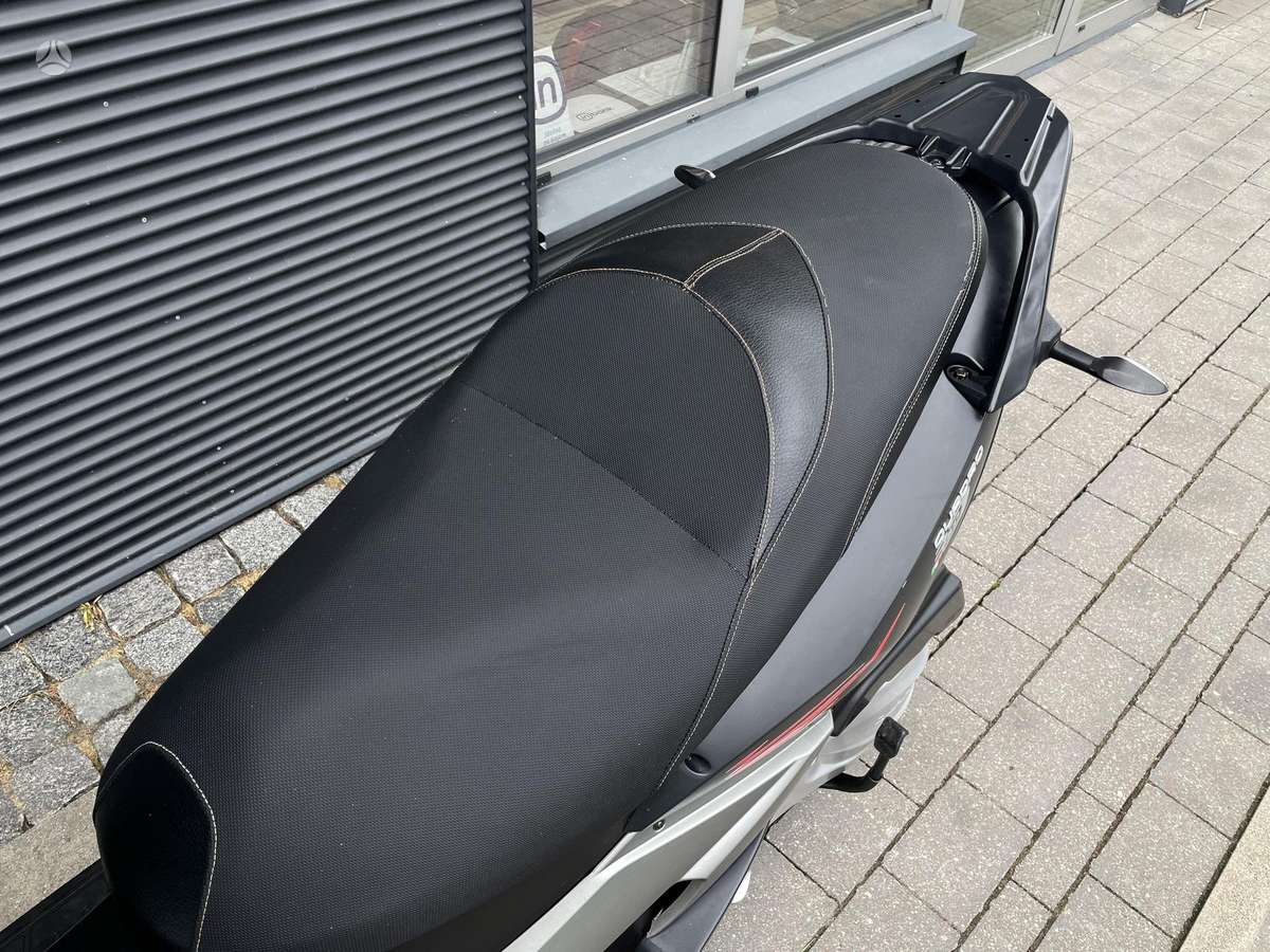 Quadro 350D 320cc, trikes