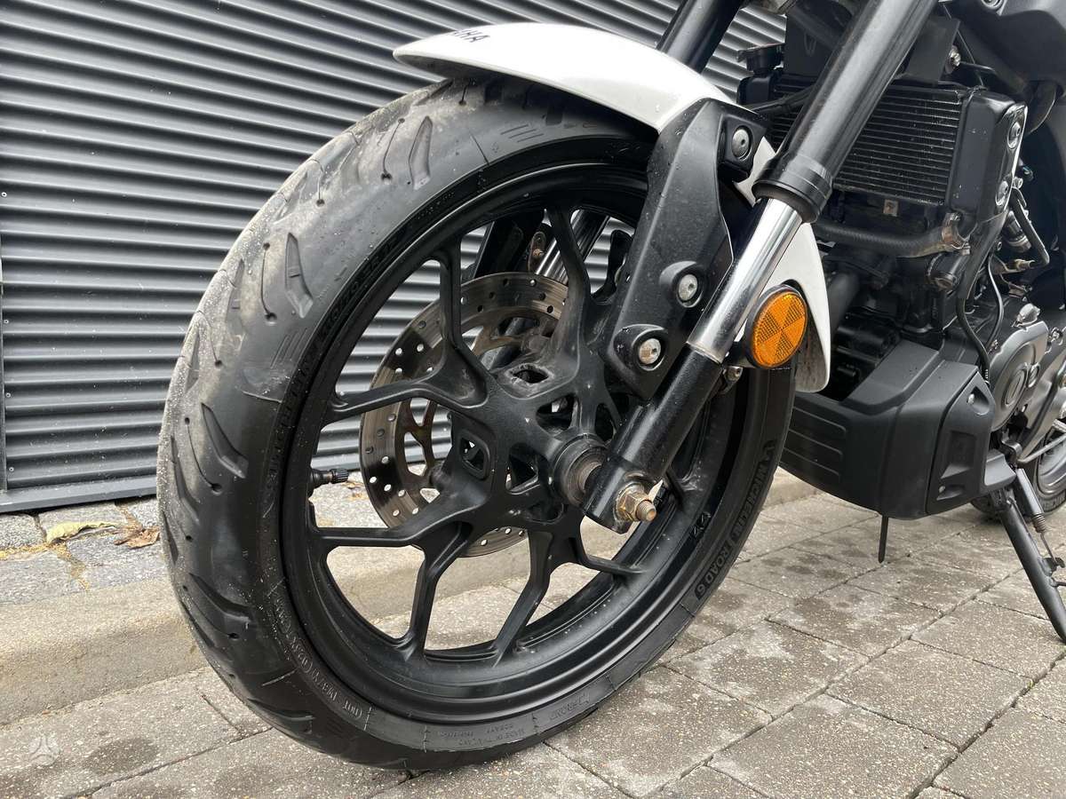 Yamaha XSR 125cc, street / classic