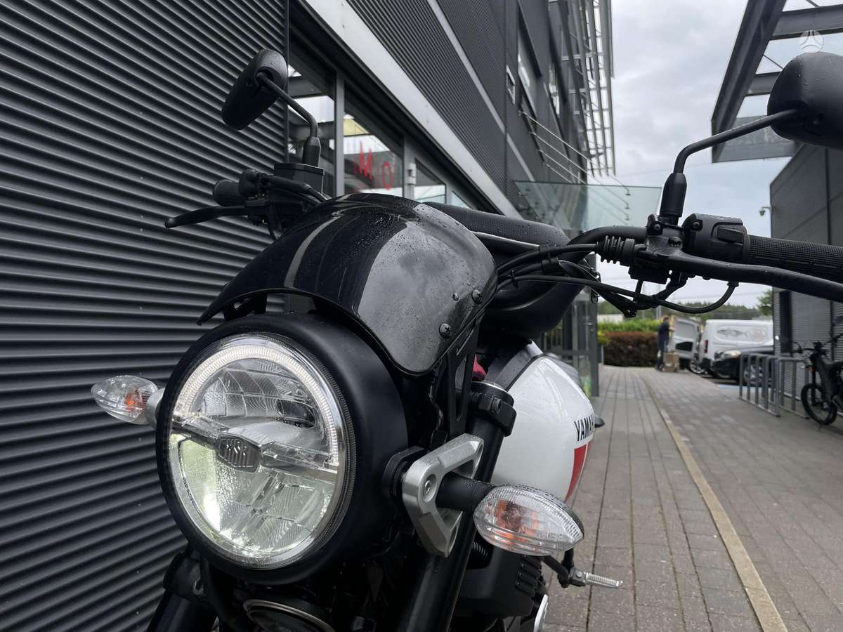 Yamaha XSR 125cc, street / classic