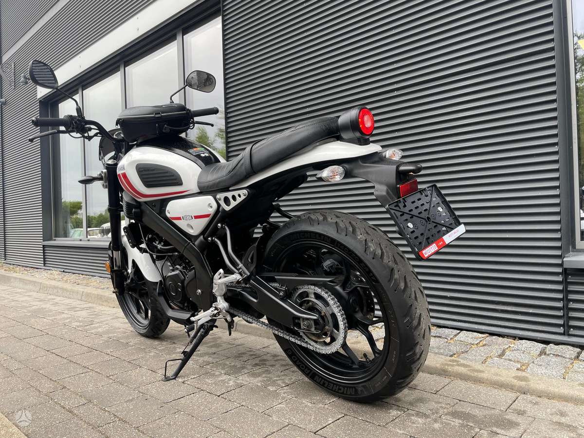 Yamaha XSR 125cc, street / classic
