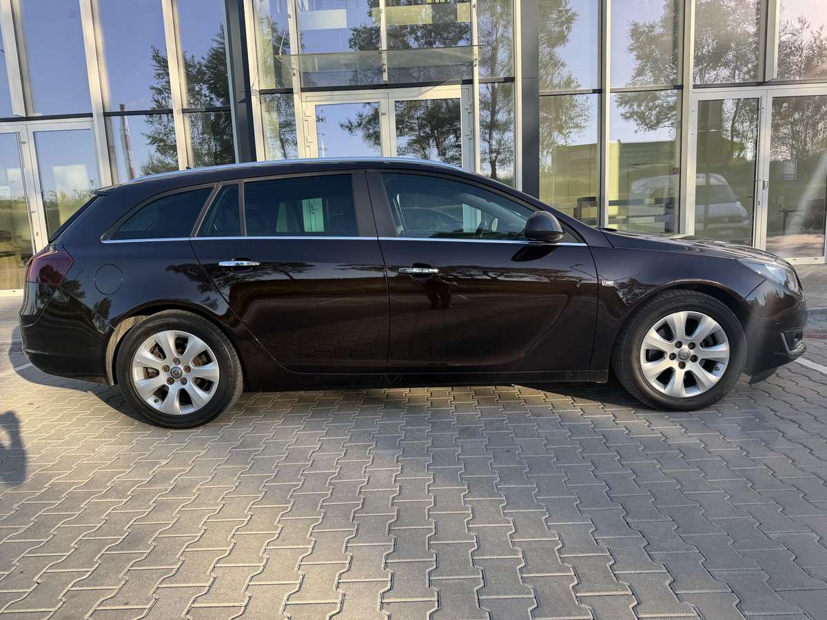 Opel Insignia, 2.0 l., Универсал