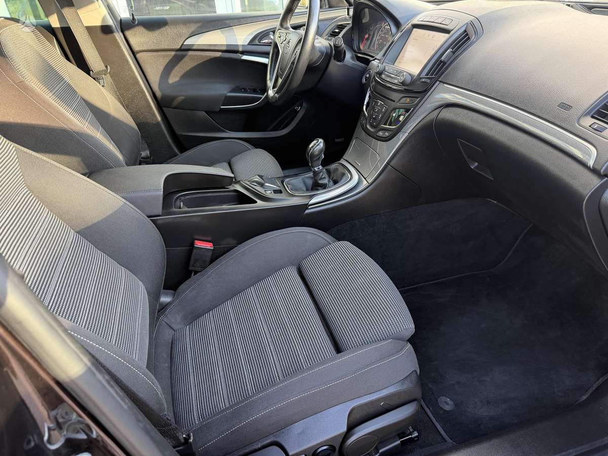 Opel Insignia, 2.0 l., Универсал