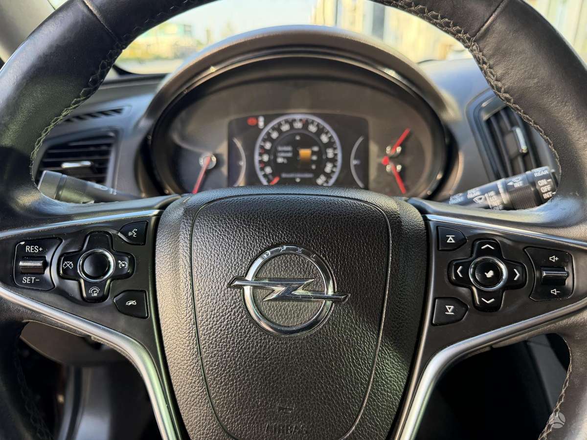 Opel Insignia, 2.0 l., Универсал